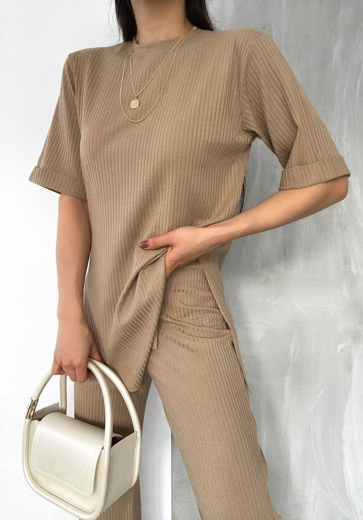Women's Crew Neck Poor Sleeve Ribbed Camisole Two Piece Set